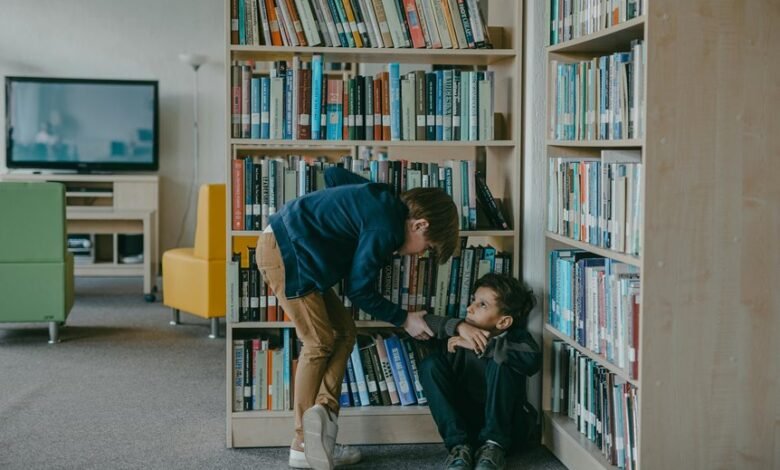 suspicious behavior tracking committee